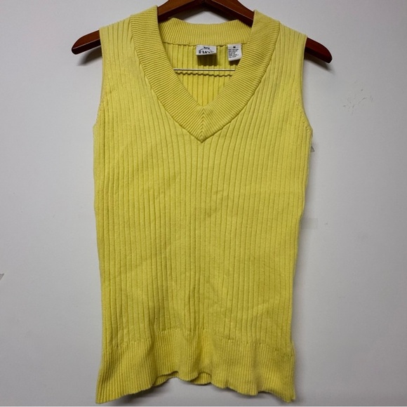 B. Moss Jackets & Blazers - B. Moss Yellow V Neck Ribbed Vest